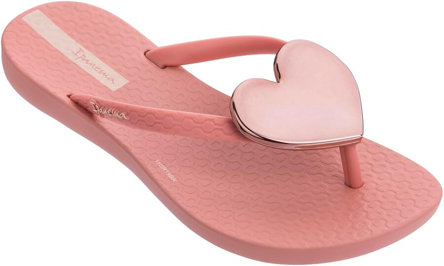 ipanema wave heart kids flip flops - stylish and comfortable summer sandals with non-slip sole for active play pink and rose size 13-1 sandals