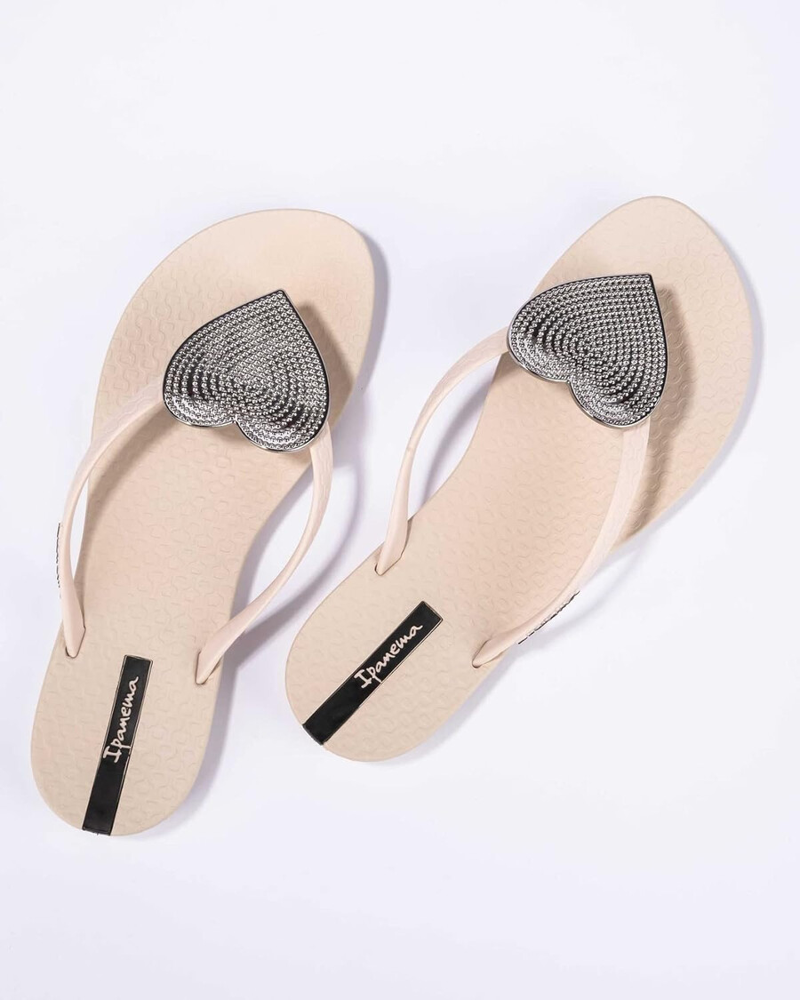 ipanema womens wave heart flip flop - comfortable stylish summer sandal with metallic heart embellishment anatomic footbed non-slip sole beige and silver size 5 flip-flops