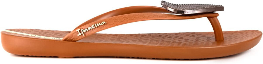 ipanema womens wave heart flip flop - comfortable stylish summer sandal with metallic heart embellishment anatomic footbed non-slip sole brown and bronze size 5 flip-flops