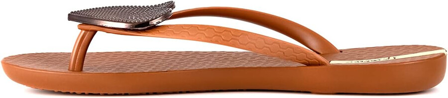 ipanema womens wave heart flip flop - comfortable stylish summer sandal with metallic heart embellishment anatomic footbed non-slip sole brown and bronze size 5 flip-flops