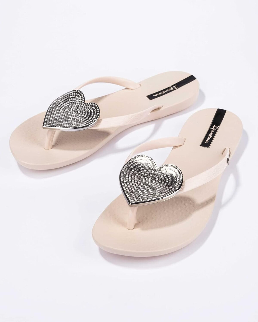 ipanema womens wave heart flip flop - comfortable stylish summer sandal with metallic heart embellishment anatomic footbed non-slip sole beige and silver size 5 flip-flops