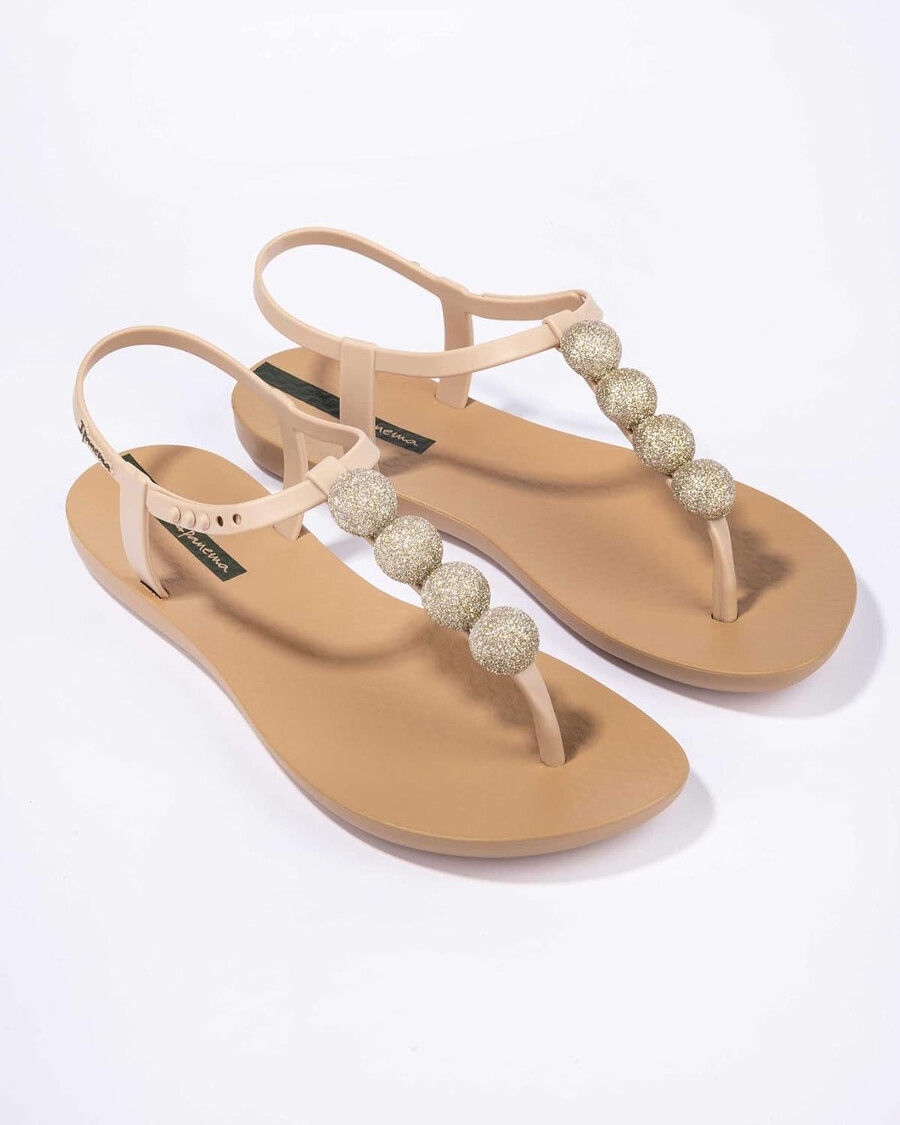 ipanema womens disco sandal - fashionable comfortable versatile eco-friendly summer footwear beige size 8 flip-flops